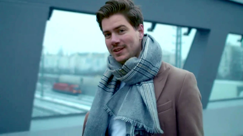 Miller Music Sänger Max Höcherl 800 Farbe